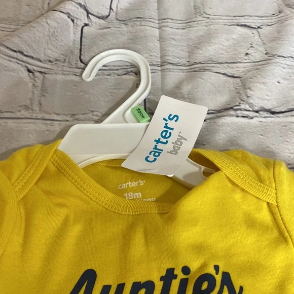 NWT Carters Aunties Favorite Onesie - Picture 3 of 4